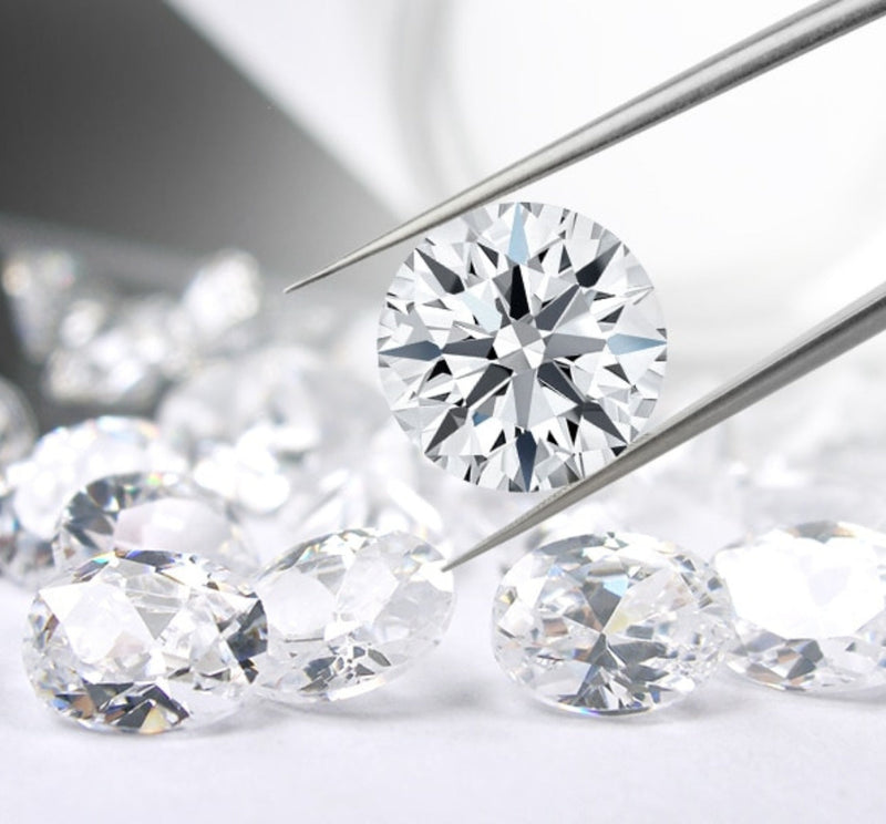 LVC have 1 carat diamonds for customised rings 