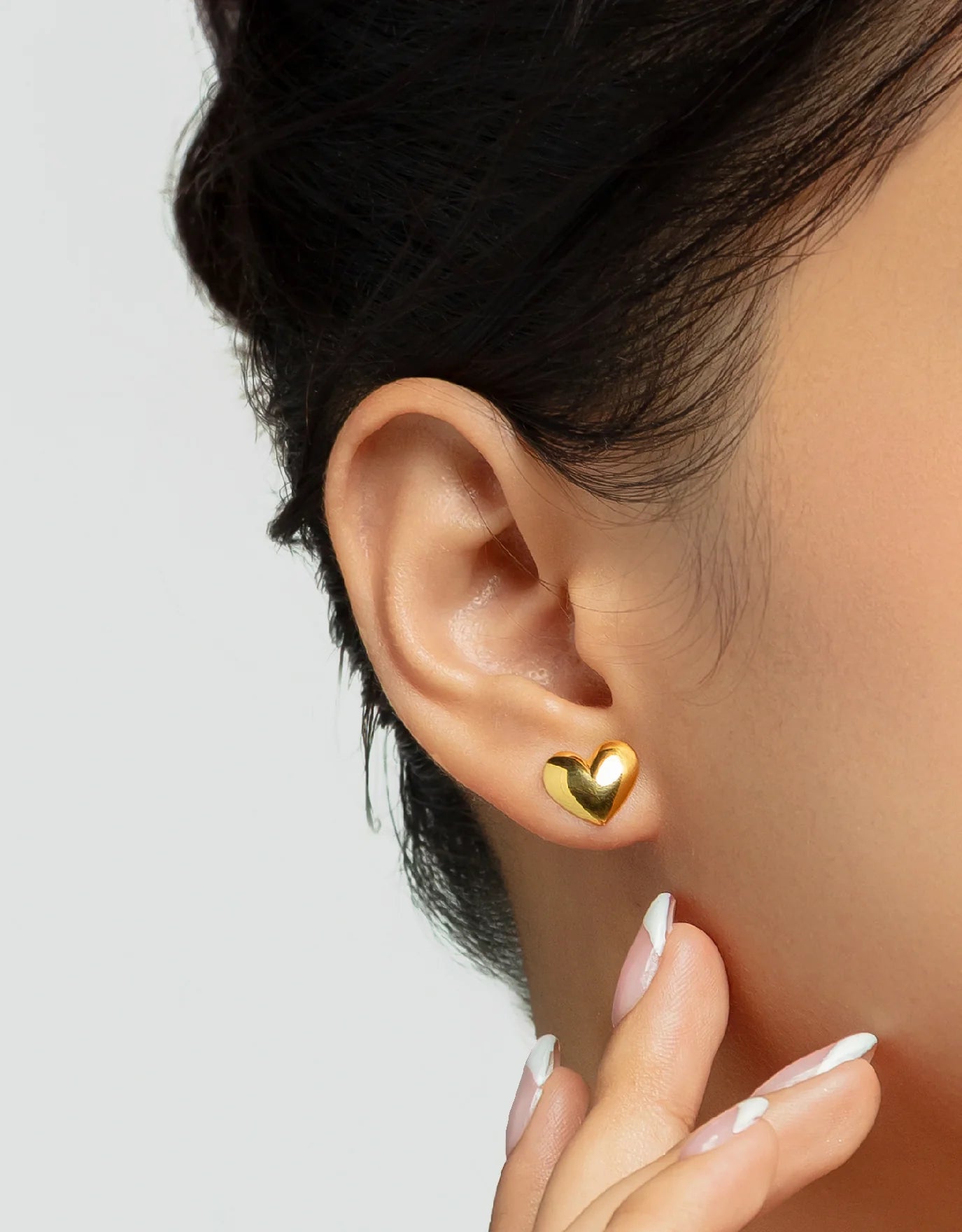 LVC MOD22 Besotted Heart Gold Earrings