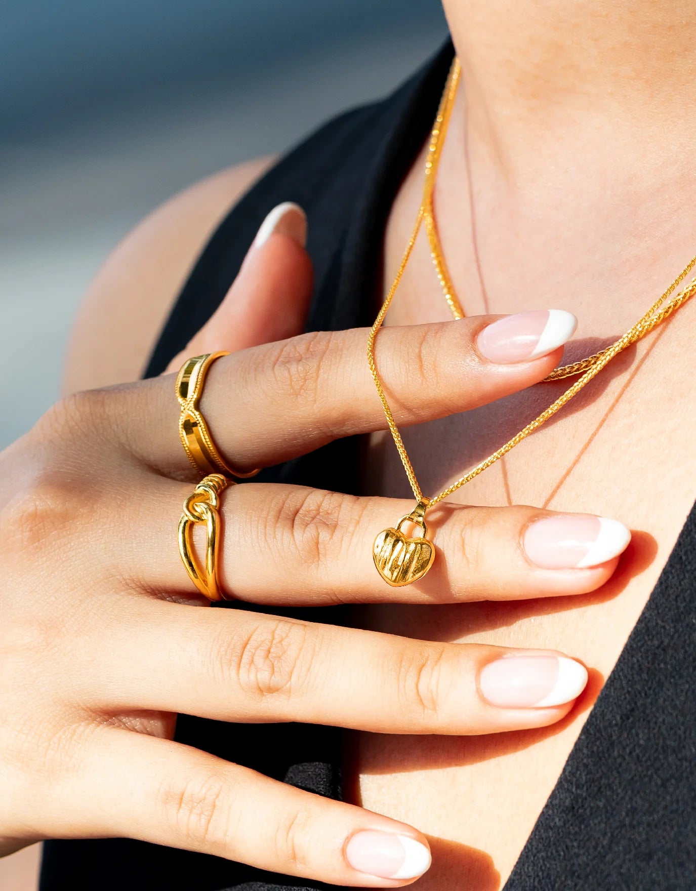 LVC MOD22 Solara Heart Gold Pendant