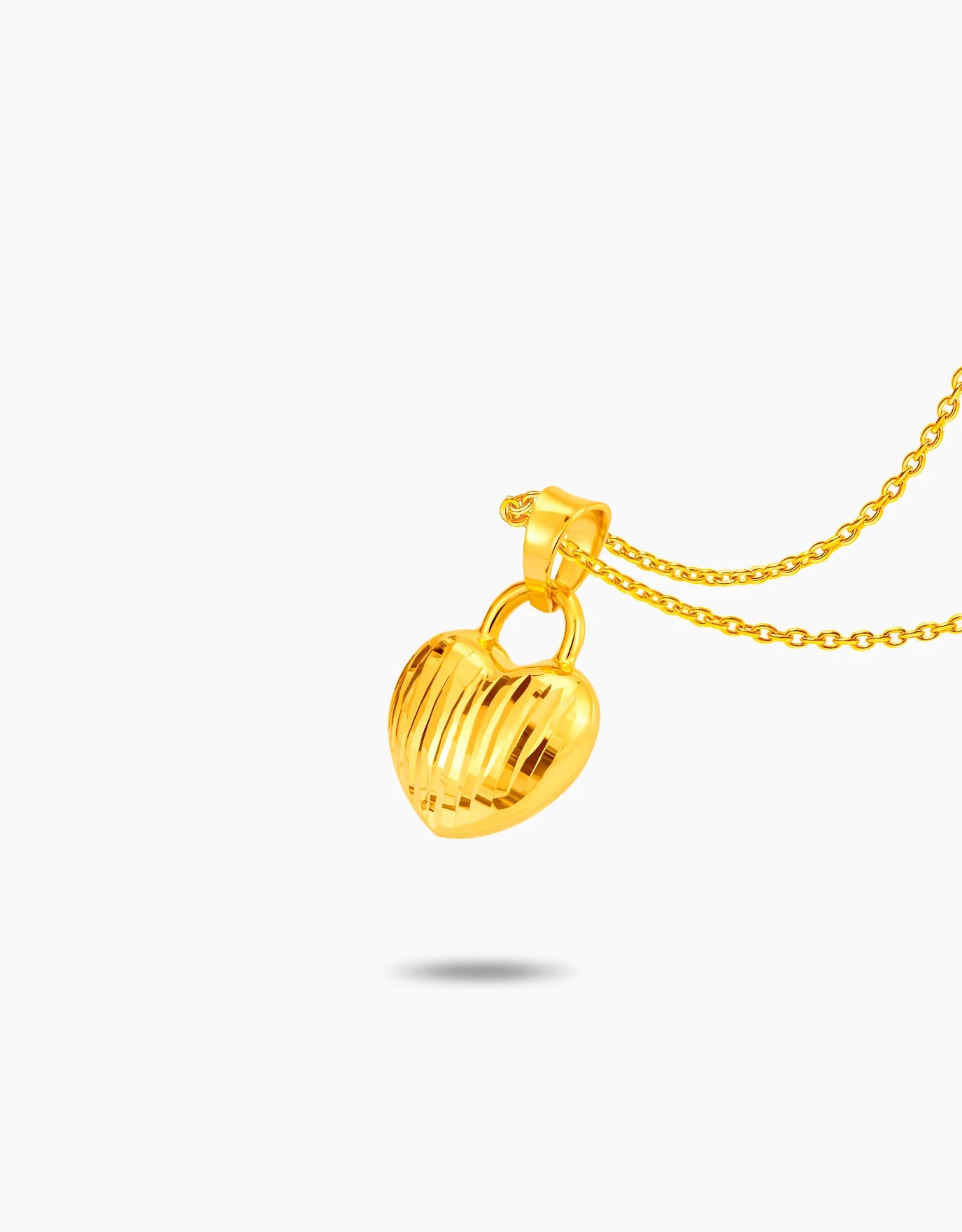 LVC MOD22 Solara Heart Gold Pendant