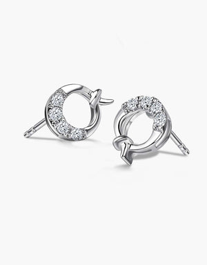 LVC diamond earrings with round shape in white gold material