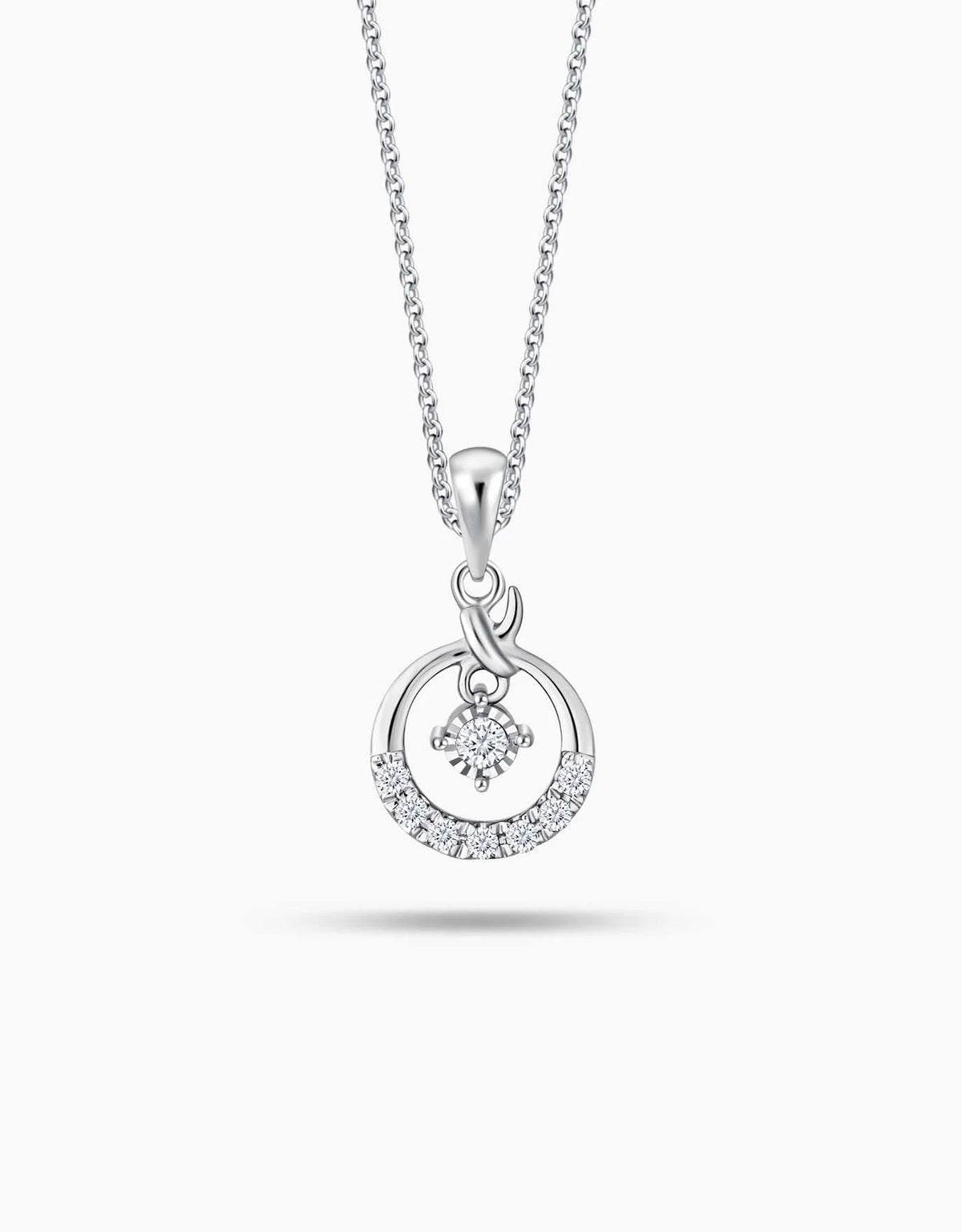 LVC Charmes Fluttering Circlet Diamond Pendant