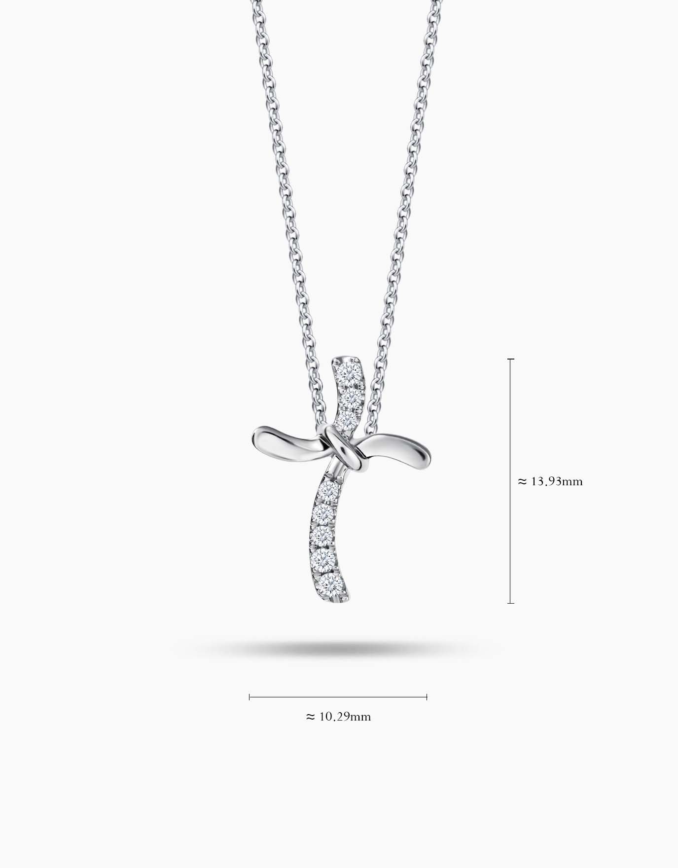 measurement LVC necklace in white gold with knotted cross lined with diamonds