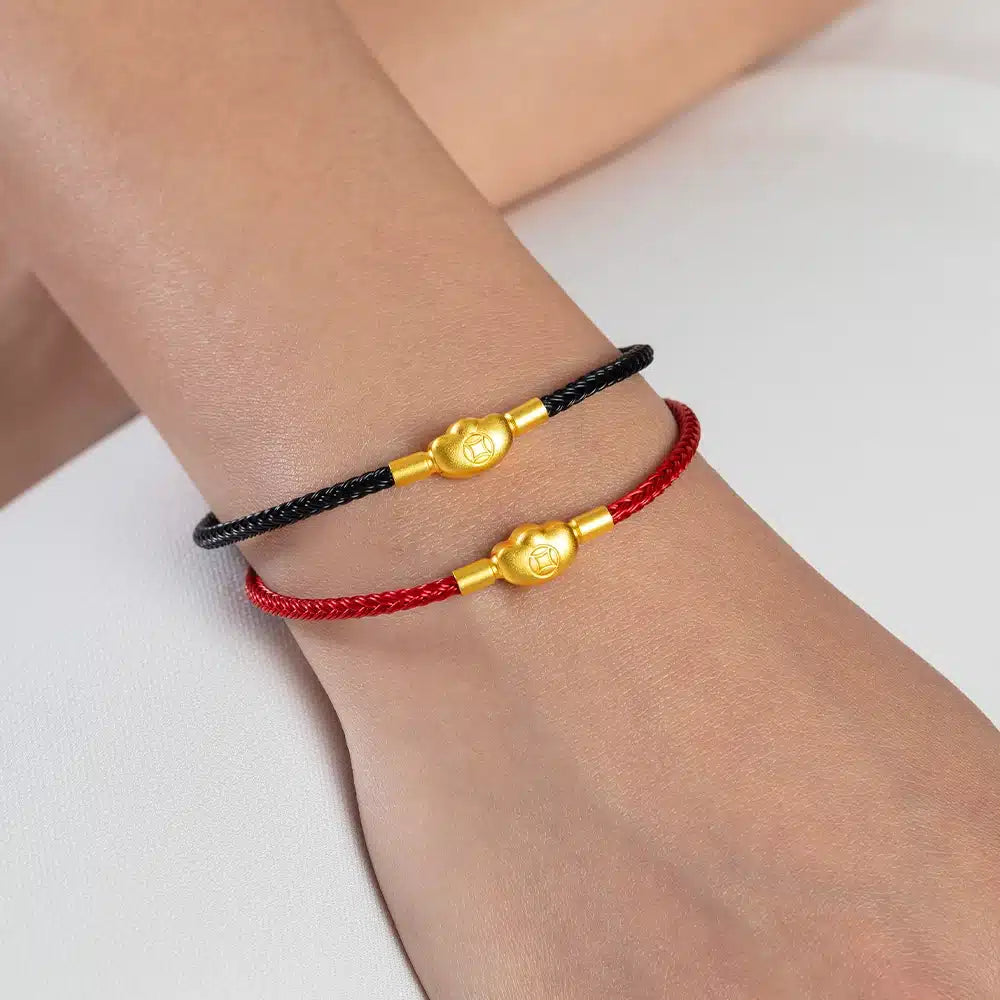 LVC Classic Gold Clip Charm Bracelet