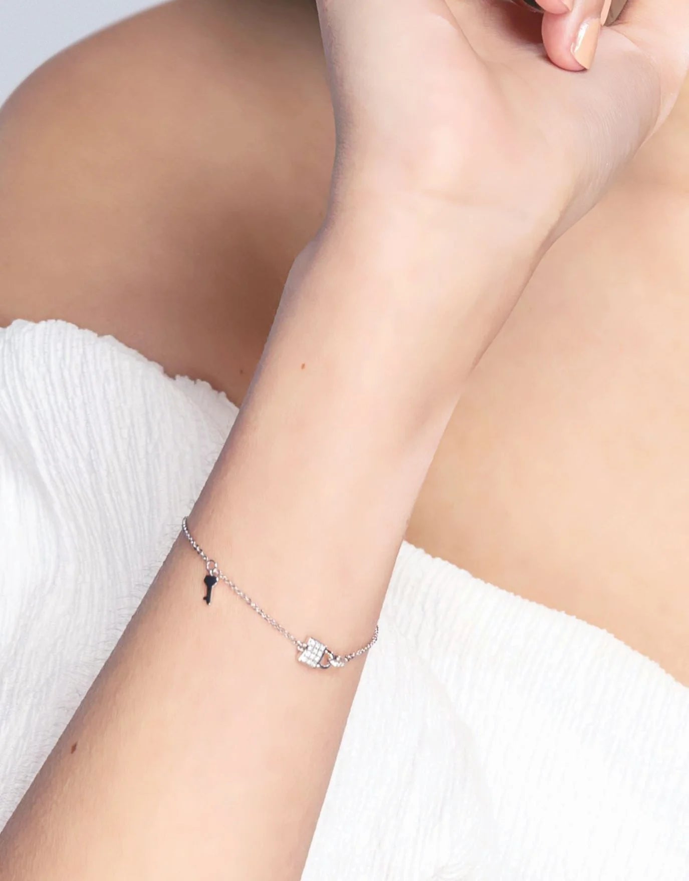 LVC Cheri Locket Diamond Bracelet