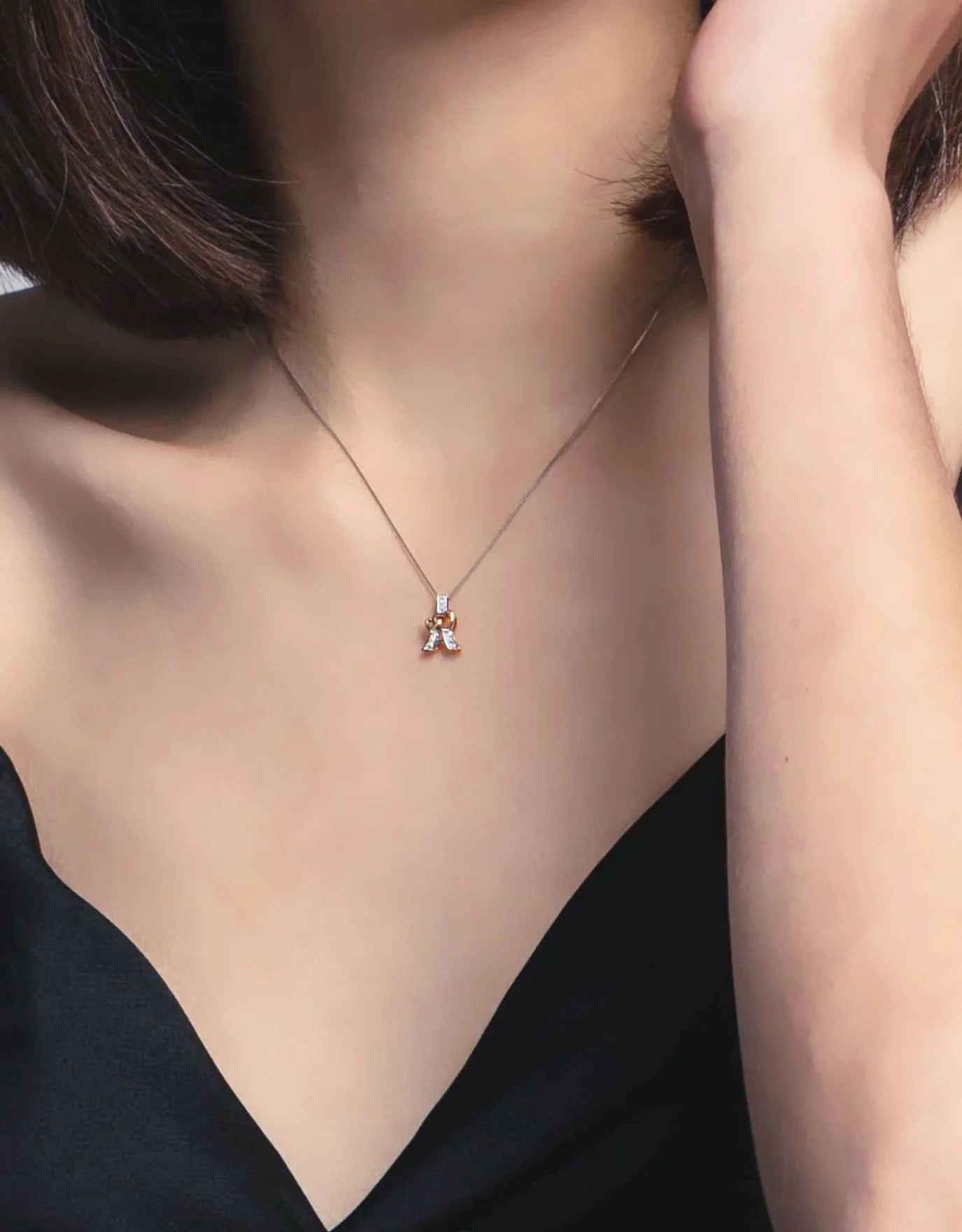 LVC Charmes Hearts Entwined Eiffel Diamond Pendant