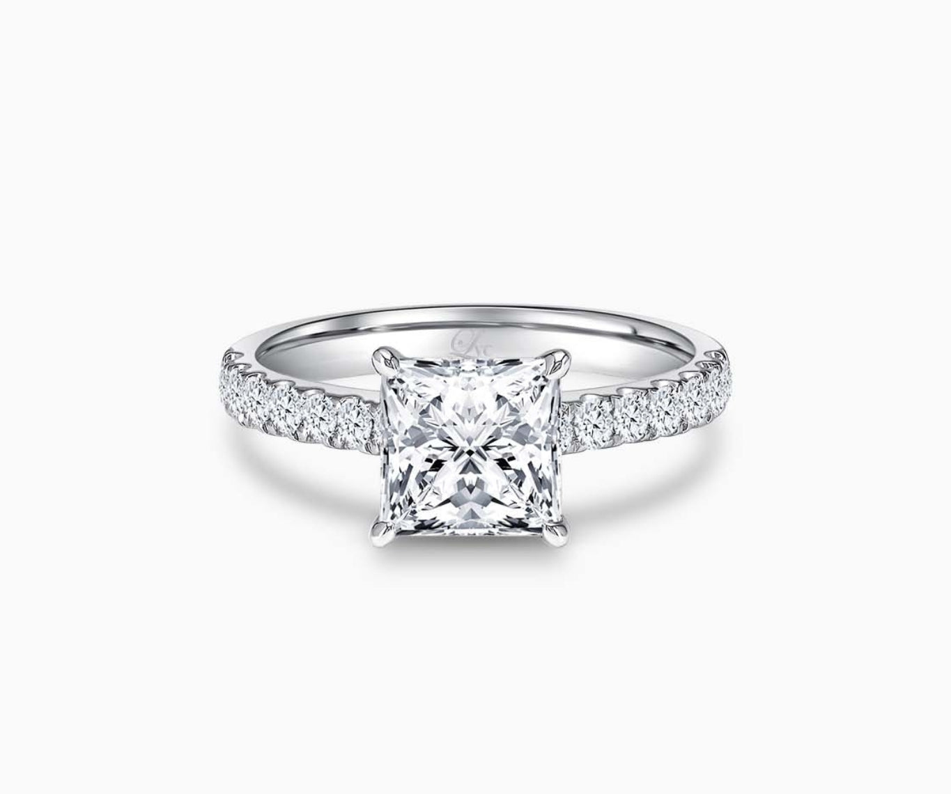 LVC solitaire ring with classic straight band lined with side diamonds for your everyday sparkle