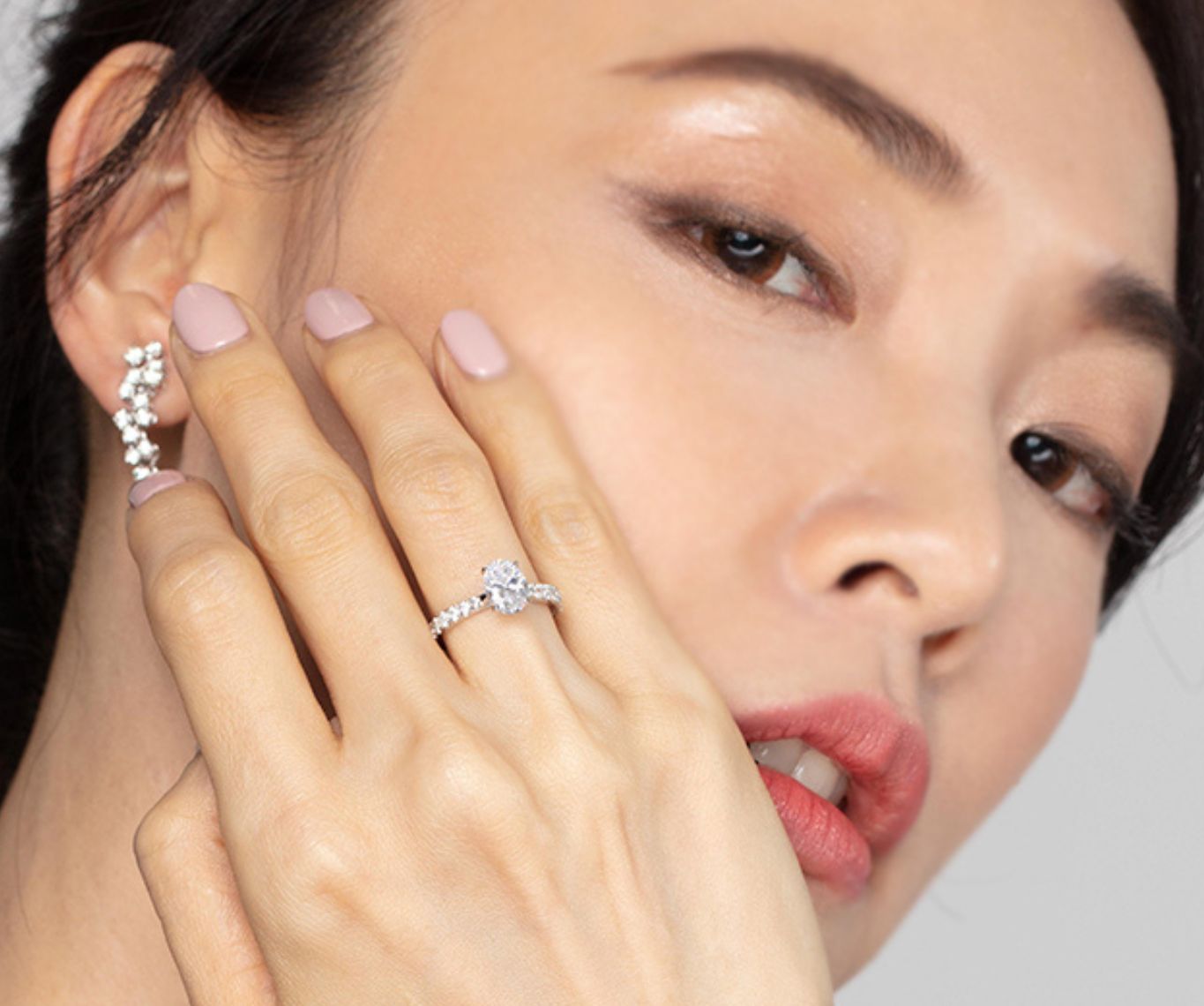 LVC solitaire ring with the classic straight pave band lined with side diamonds for your everyday sparkle worn on a ring finger