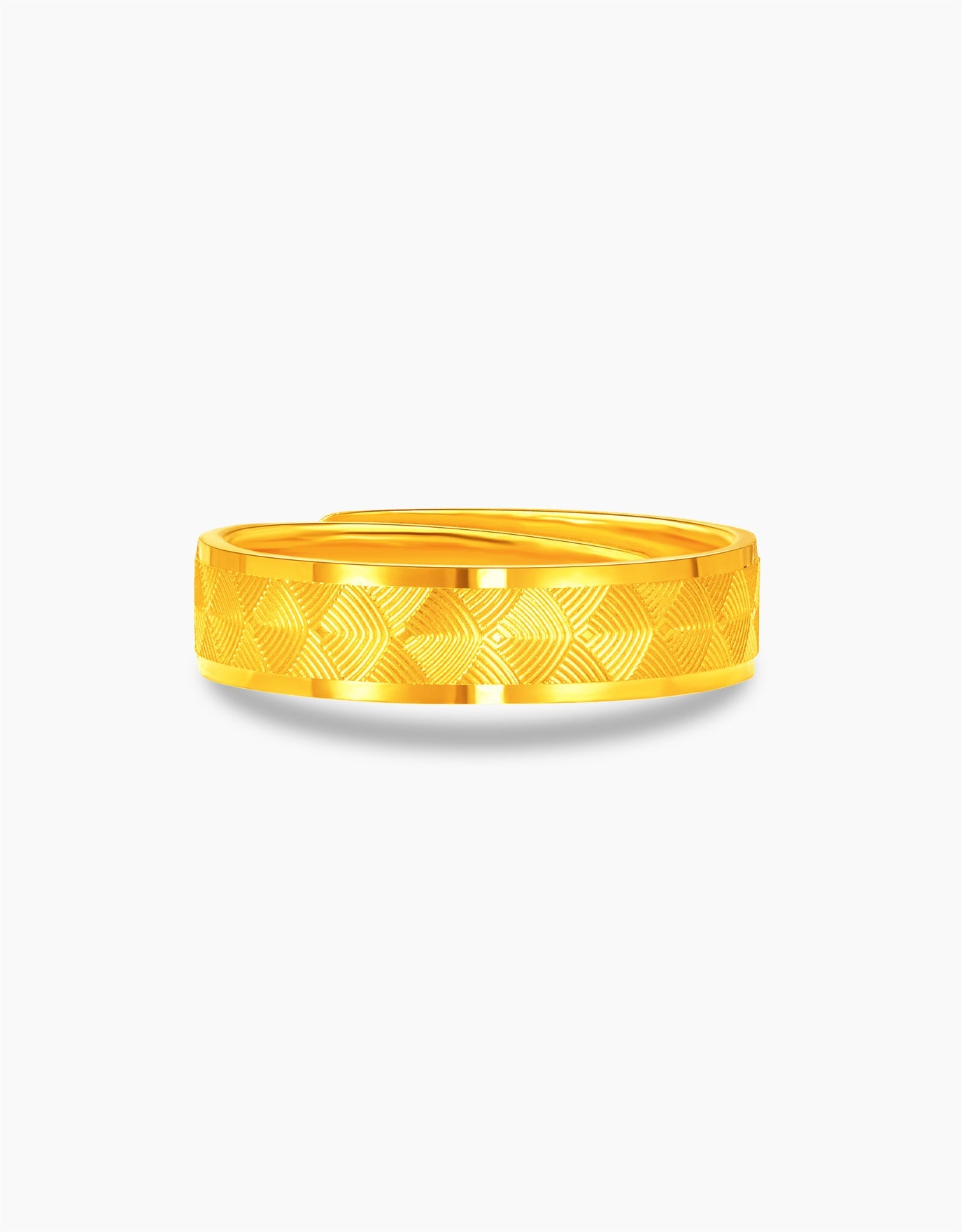 cincin merisik LVC wedding ring made in 999 gold with coin like texture repeating throughout the band of the ring