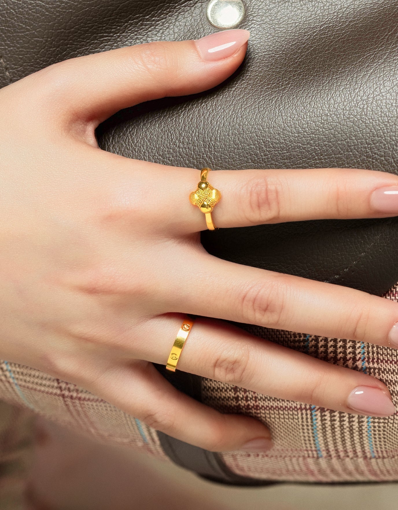 LVC 9IN Flowerette 999 Gold Ring